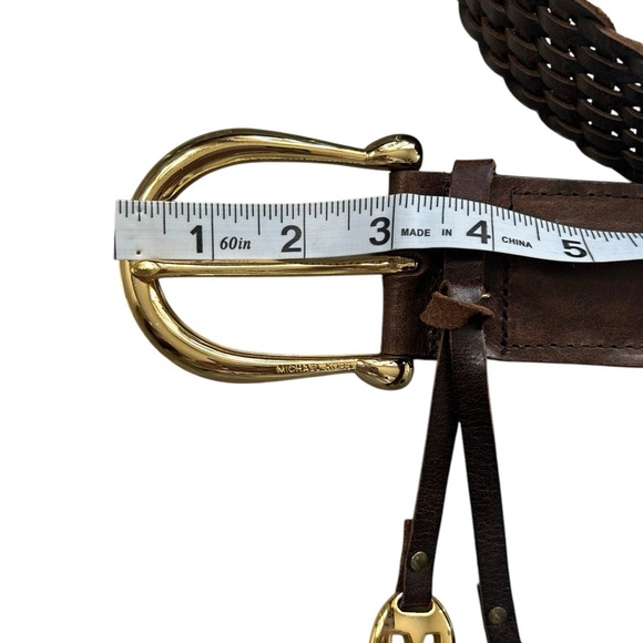 Michael Kors Brown Woven Leather Belt Size Medium Gold Colored Hardware Boho - Picture 4 of 4